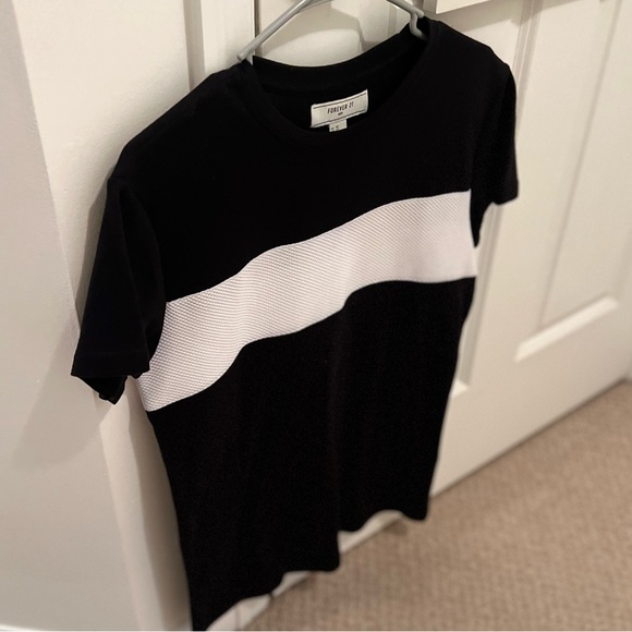 3/$19 Forever 21 color block wide stripe textured short sleeve shirt - Picture 8 of 14